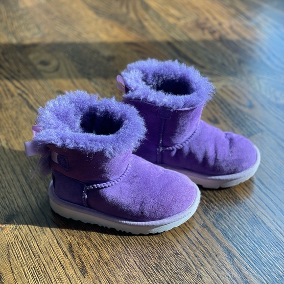 Mini Bailey kids Ugg boots - Picture 5 of 5